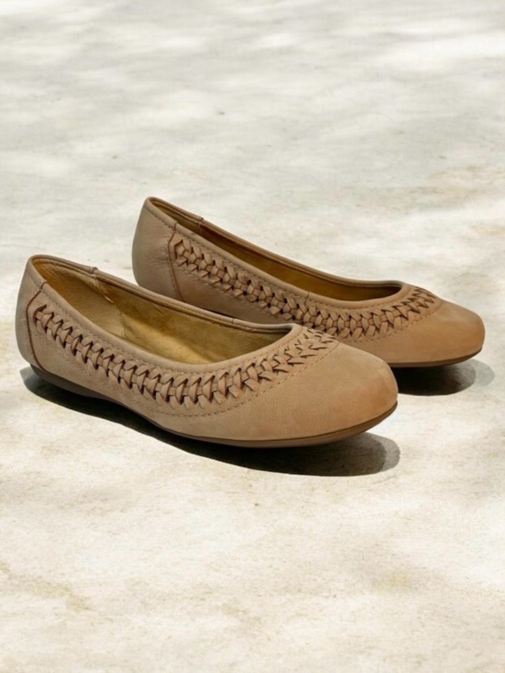 Earth Women's ‘Jett’ Ballet Flats with Woven Accents